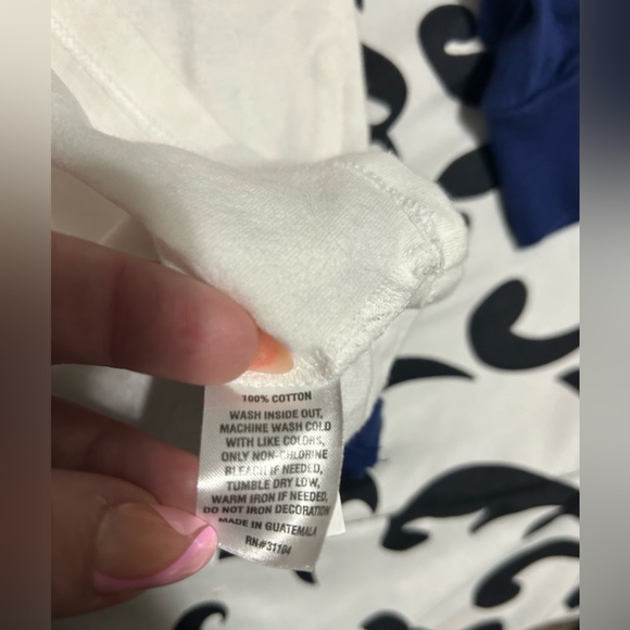 2 kids Crown& Ivy long sleeve pup design long sleeve shirts- size 4 - Picture 5 of 7